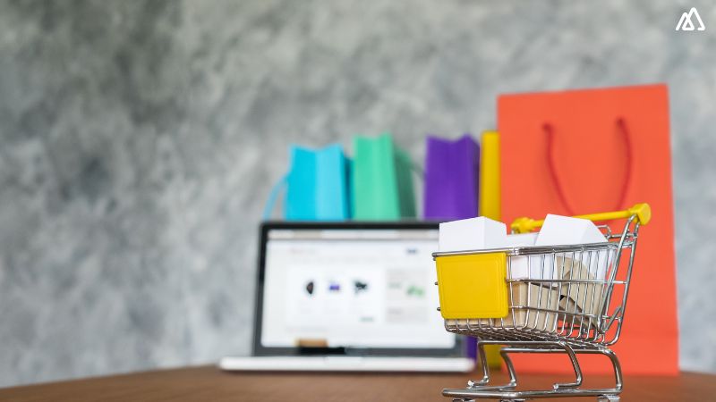 10 Best CRMs that Integrate with Shopify